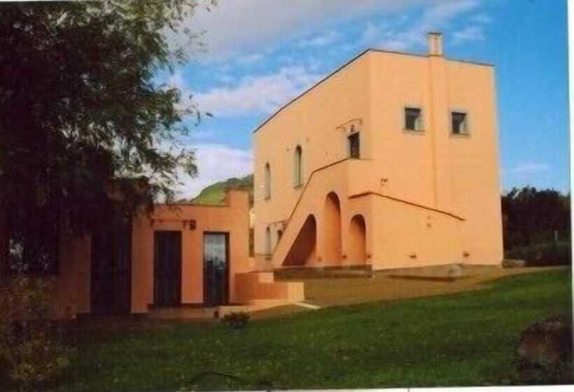 펜션 Flegrea House Casa Rosa