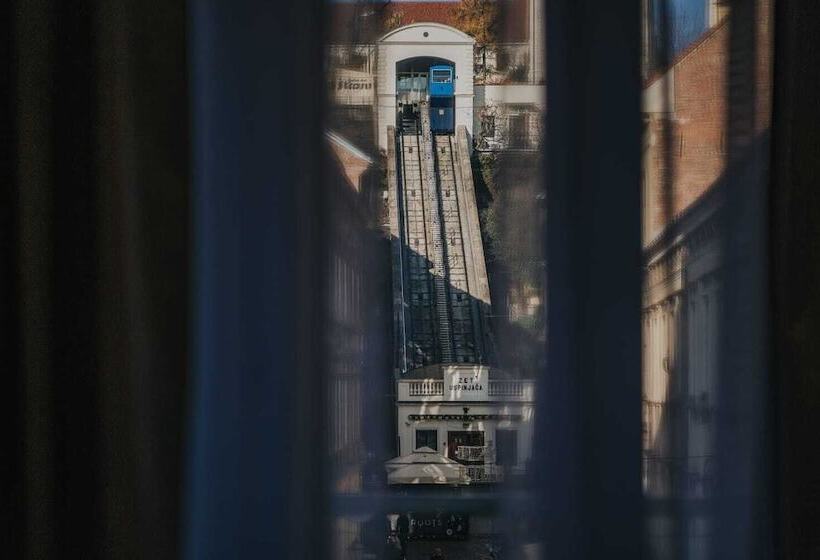 ペンション Ilica Luxury Center