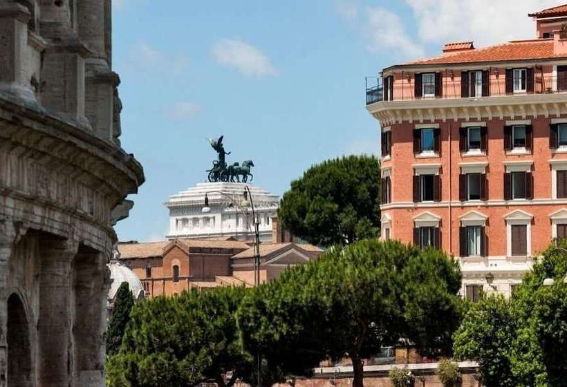 פנסיון Magia At Colosseum