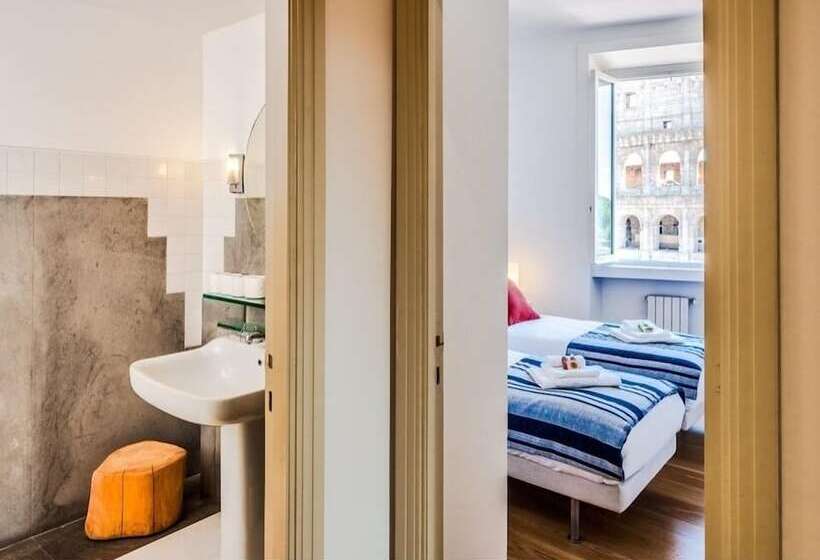 פנסיון Magia At Colosseum