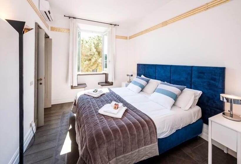 פנסיון Magia At Colosseum