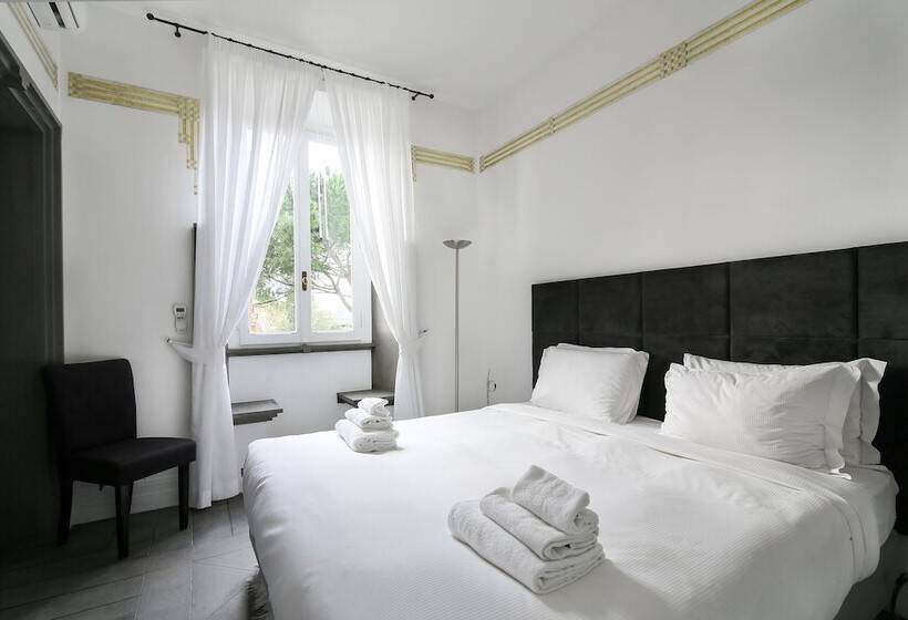 פנסיון Magia At Colosseum