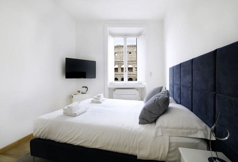 פנסיון Magia At Colosseum