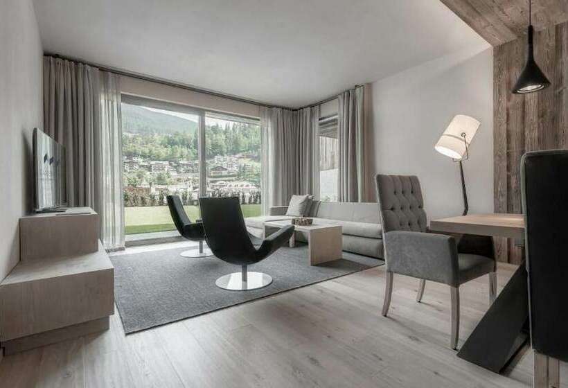 Резиденция Gardena Chalets