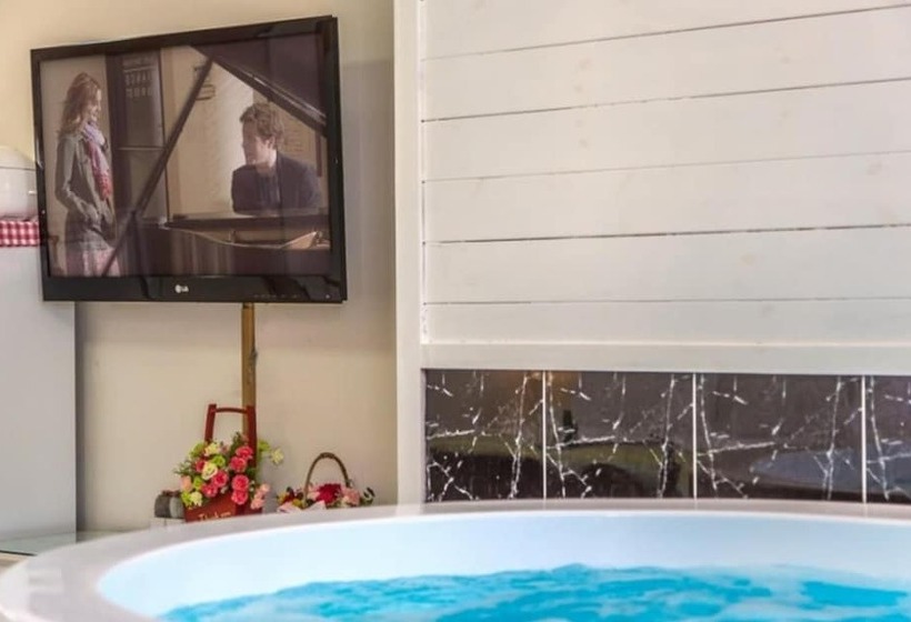 Seonjaedo Secret Spa Pension