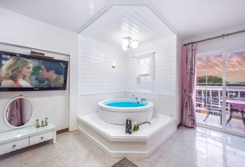 Seonjaedo Secret Spa Pension