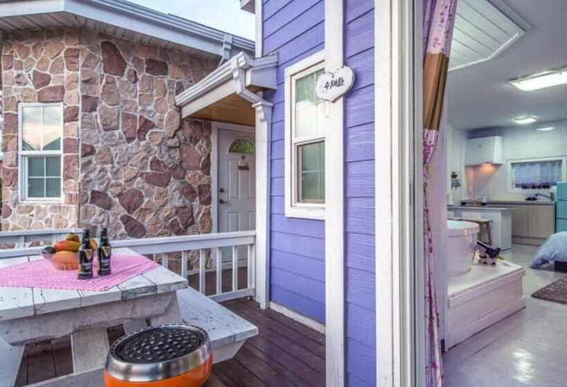 Seonjaedo Secret Spa Pension