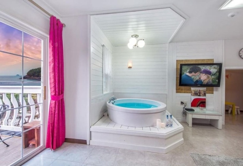 Seonjaedo Secret Spa Pension