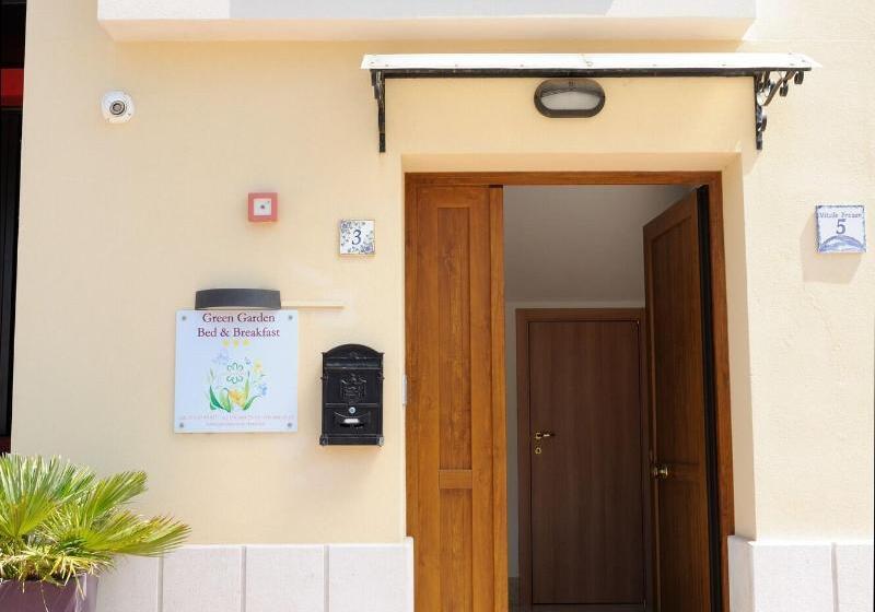 ベッドアンドブレックファースト Green Garden