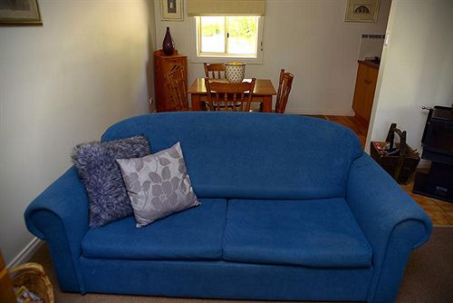 مبيت وإفطار Riesling Trail & Clare Valley Cottages