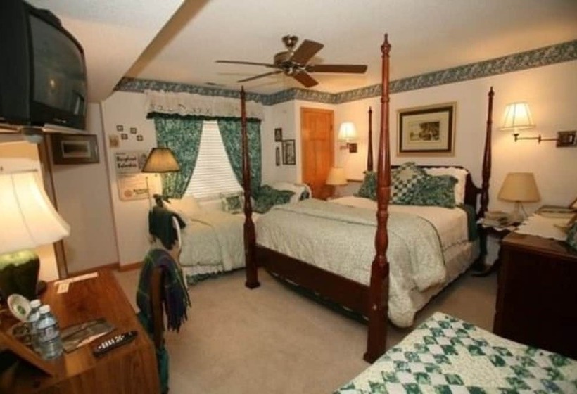 مبيت وإفطار Rogers Inn The Pines