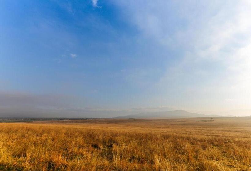 צימר Strathearn Park Lodge