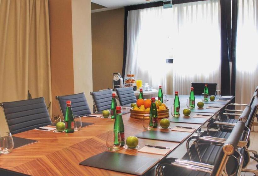 Brown Beach House Tel Aviv, A Member Of Brown Hotels