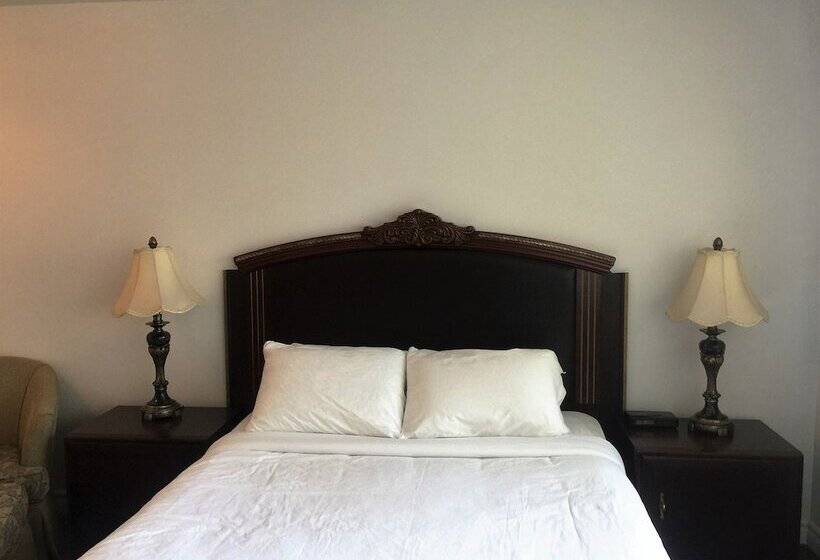 Duvernay Studios And Suites