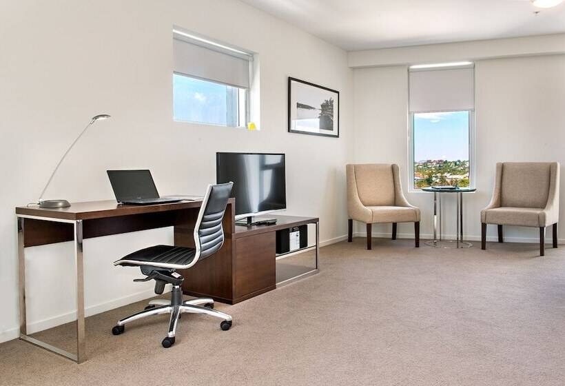 Empire Apartment Hotel Rockhampton