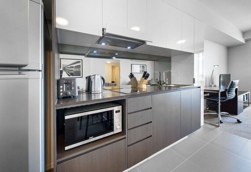 Empire Apartment Hotel Rockhampton