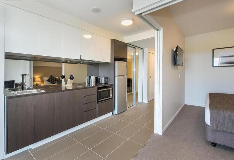 Empire Apartment Hotel Rockhampton