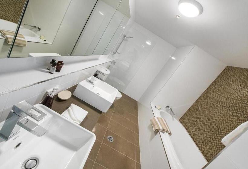 Empire Apartment Hotel Rockhampton