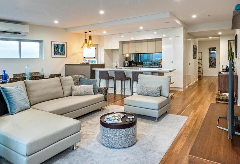 Empire Apartment Hotel Rockhampton