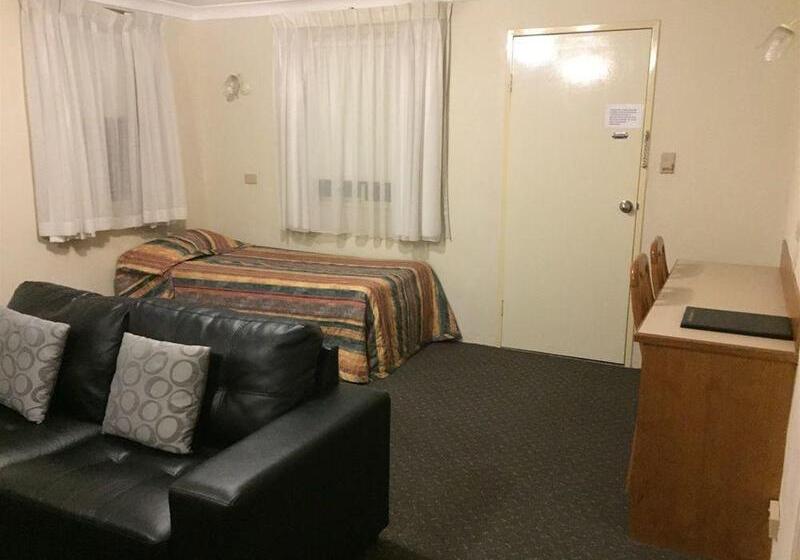Golf Links Motel