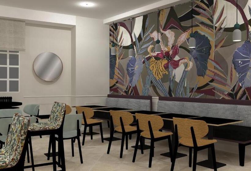 Gabriel Hotel Chinon