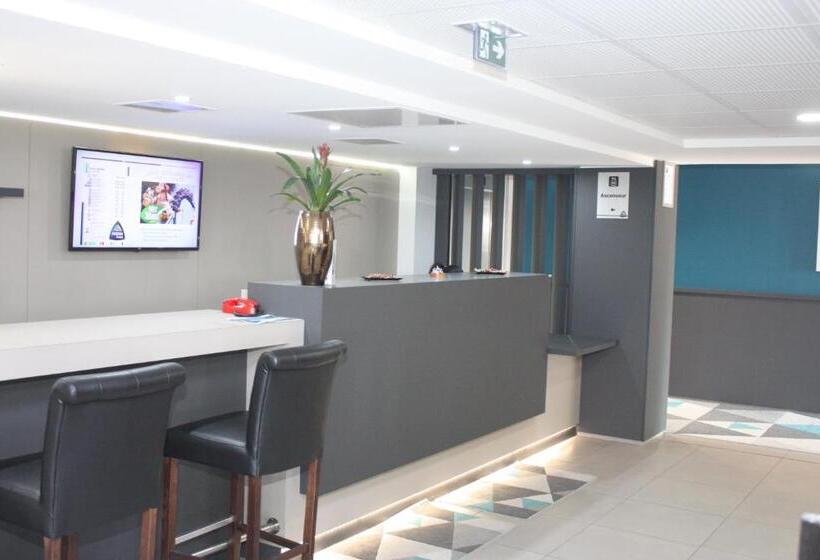 ホテル Akena City Saint Witz