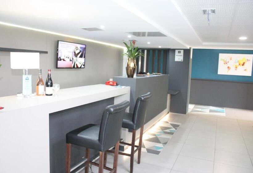 ホテル Akena City Saint Witz