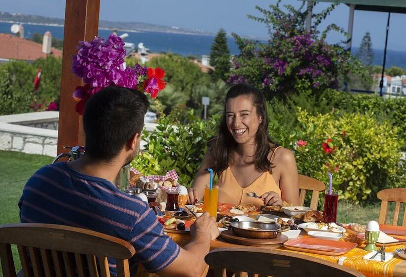 فندق Alacati Villa Renk