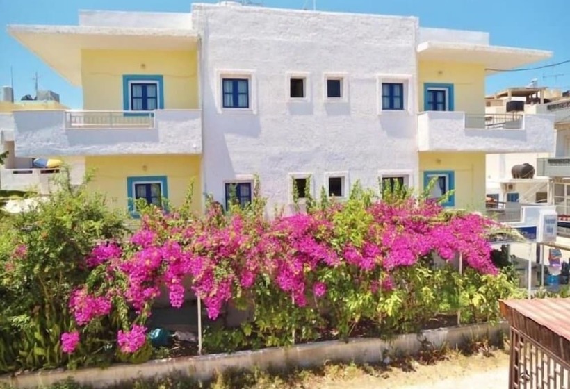 בית מלון כפרי Apollonia Apartments