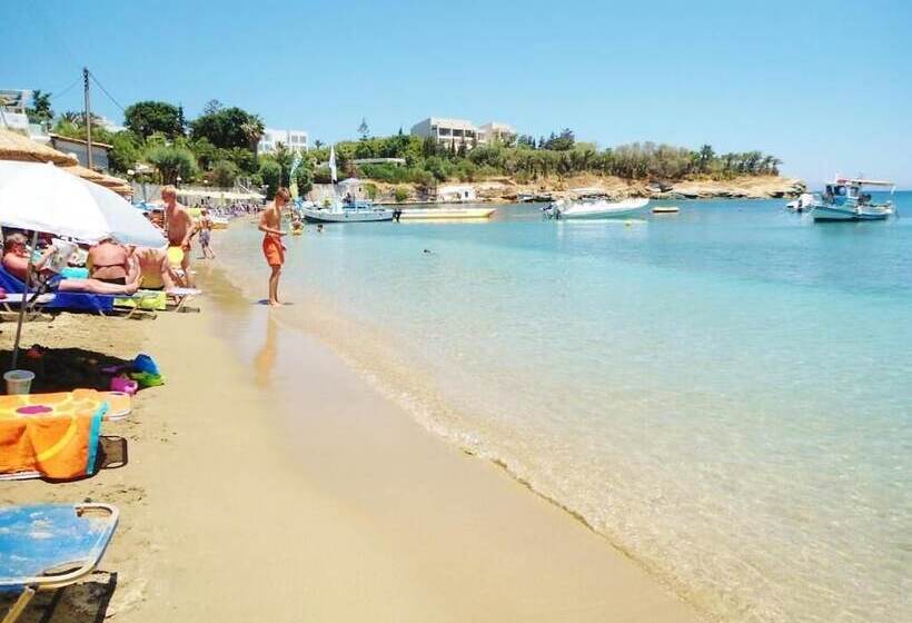 בית מלון כפרי Apollonia Apartments