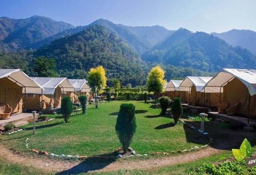 ホテル Aspen Adventures