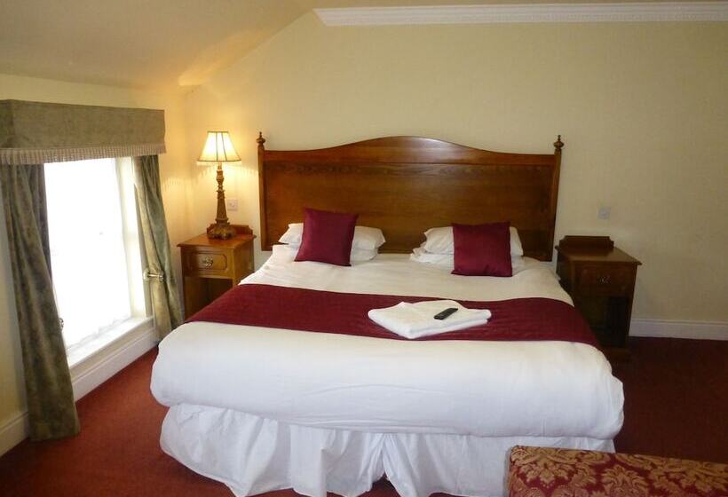 בית מלון כפרי The Atherstone Red Lion