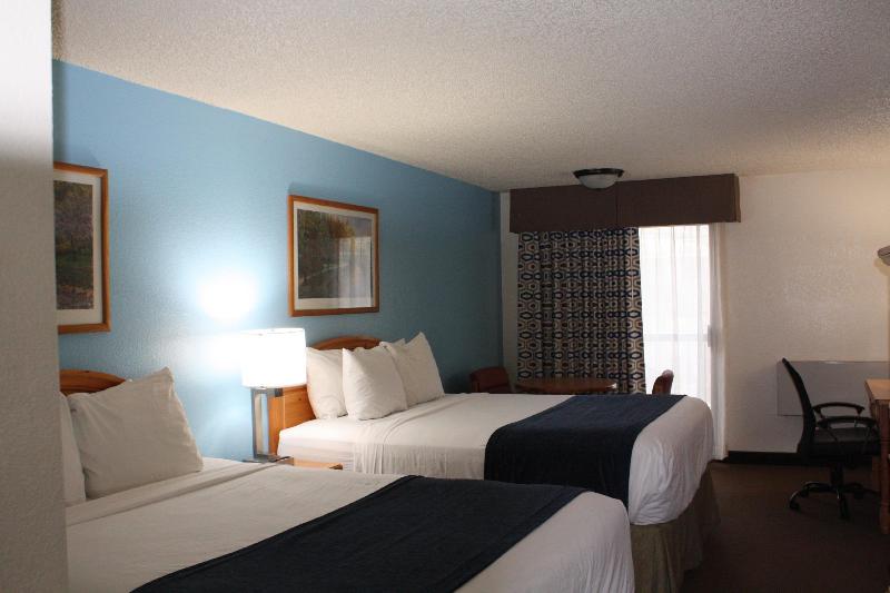 Отель Baymont By Wyndham Yakima Riverfront