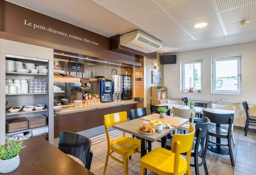 B&b Hotel Lyon Saint Bonnet Mi Plaine