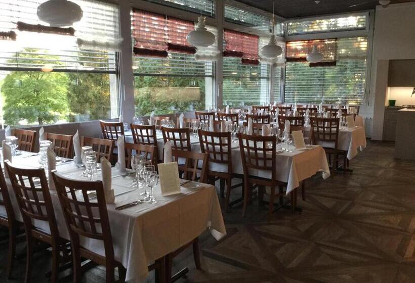 فندق & Bildungszentrum Matt