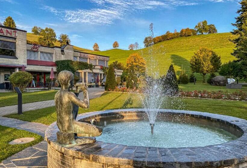 فندق & Bildungszentrum Matt