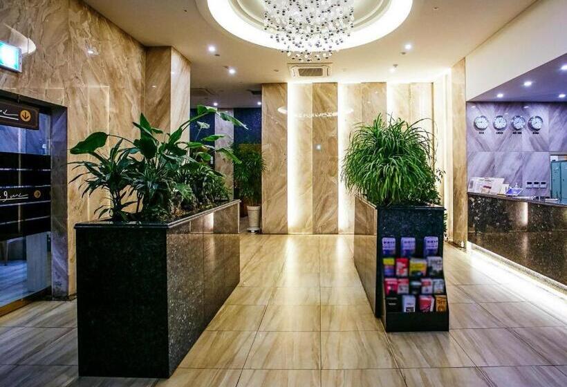 Отель Boutique 9