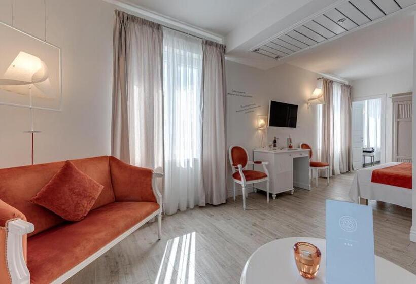 Отель Boutique Villa Liberty   Dépendance   Borgo Capitano Collection   Albergo Diffuso