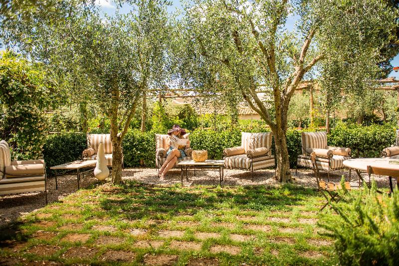 Отель Boutique Villa Liberty   Dépendance   Borgo Capitano Collection   Albergo Diffuso