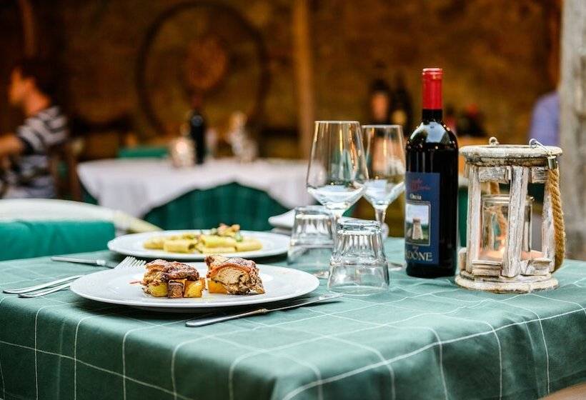 Отель Boutique Villa Liberty   Dépendance   Borgo Capitano Collection   Albergo Diffuso