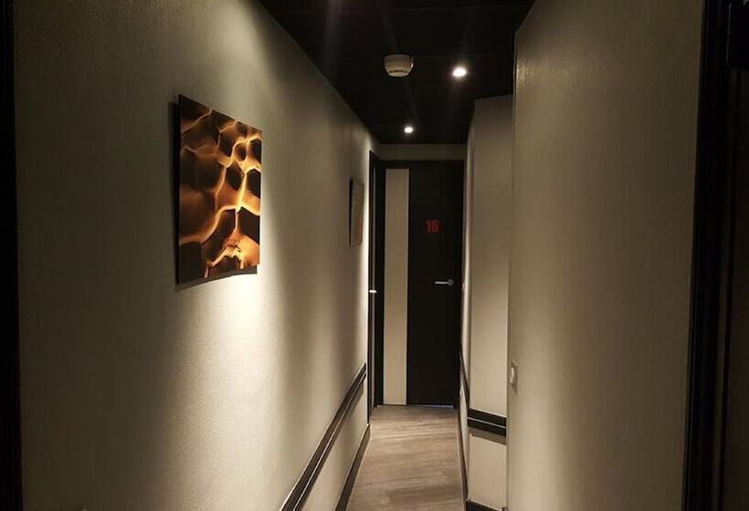 Отель Café Hôtel De L Avenir