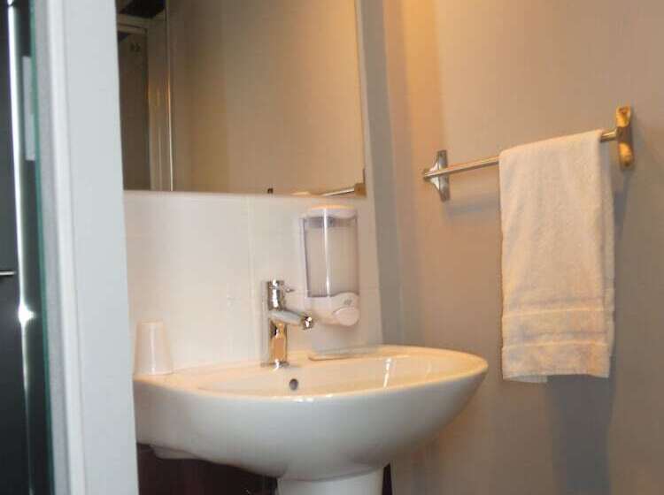 Отель Café Hôtel De L Avenir