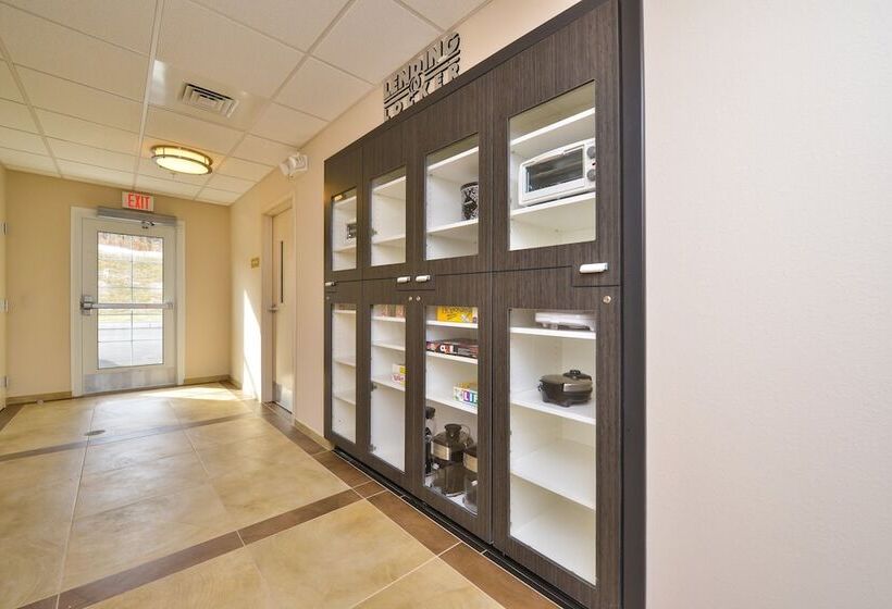 فندق Candlewood Suites Harrisburg Hershey, An Ihg