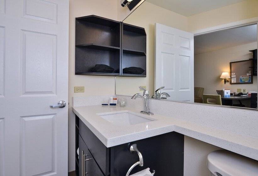 فندق Candlewood Suites Harrisburg Hershey, An Ihg