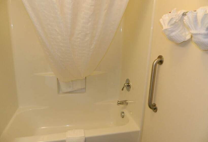 فندق Candlewood Suites Harrisburg Hershey, An Ihg