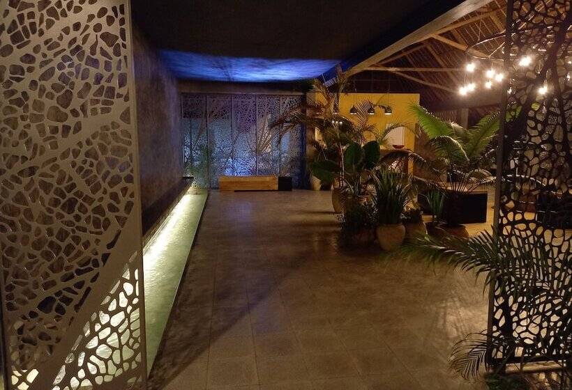 Casa Beach Hotel Casa Del Mar