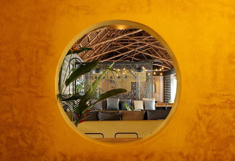 Casa Beach Hotel Casa Del Mar