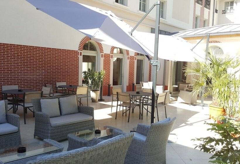 בית מלון כפרי Castel Maintenon   Handwritten Collection