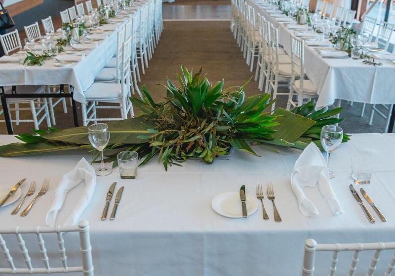 هتل Caves Coastal Bar & Bungalows