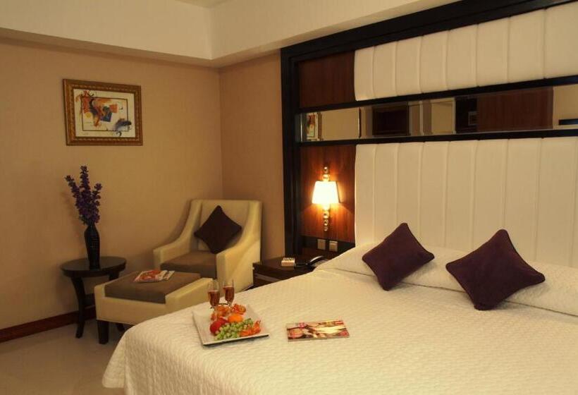 فندق Central Park Tower Resort